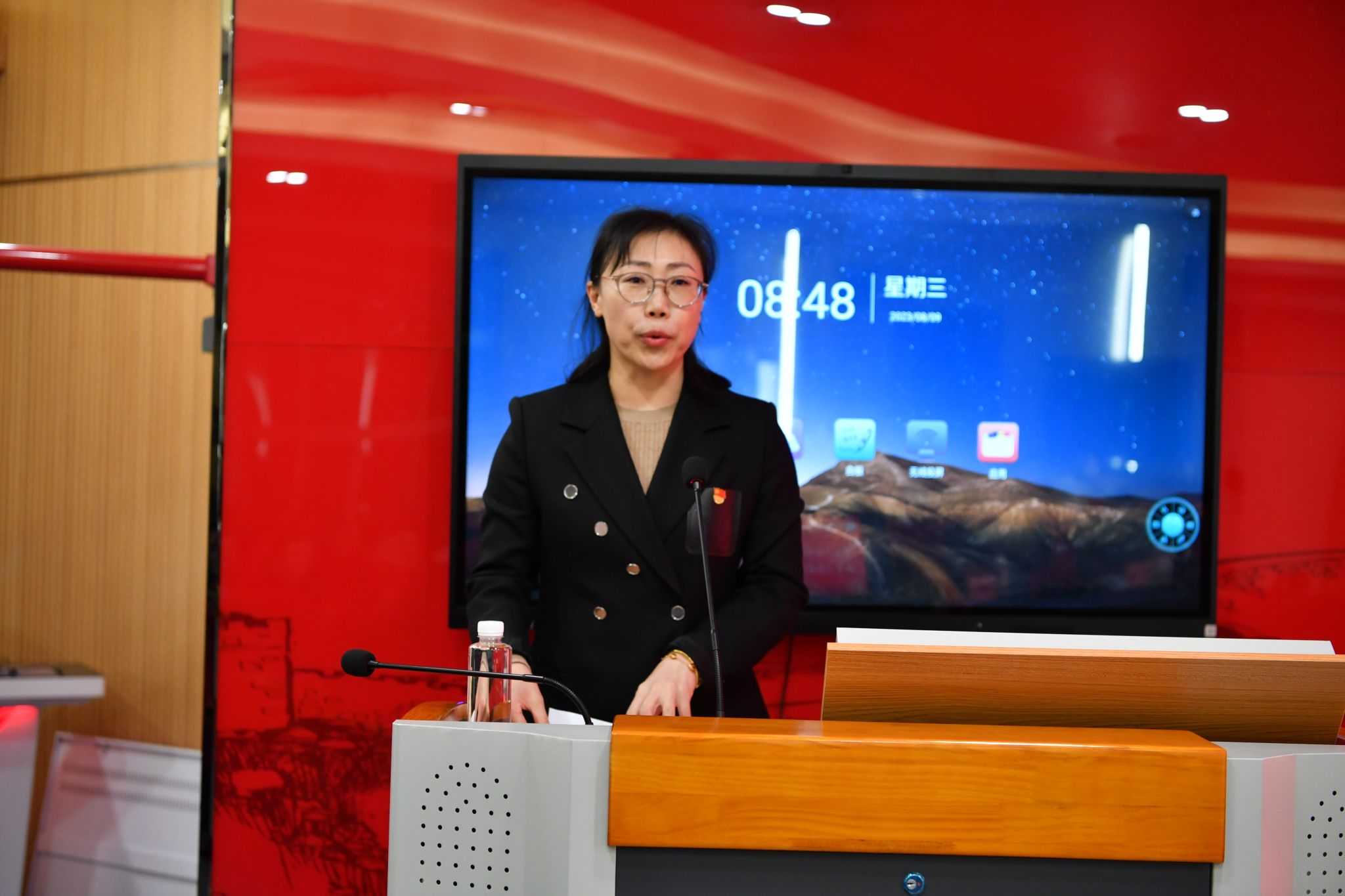 学校特邀科睿唯安学术研究事业…